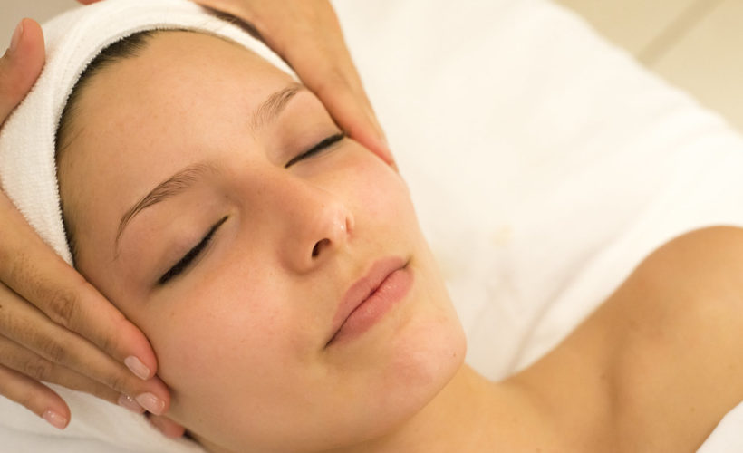facial massage spa